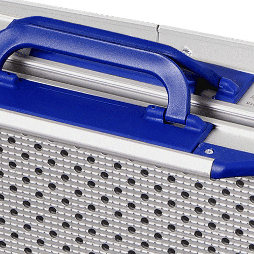 Rollstuhlrampe klappbar und teleskopierbar Detail Griffe
