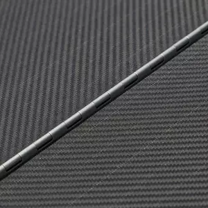 Nahaufnahme eines Metallscharniers